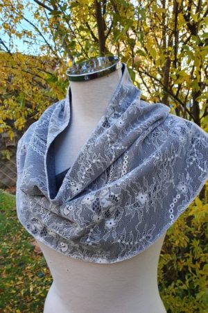 Tour du cou en dentelle Tour du cou en dentelle